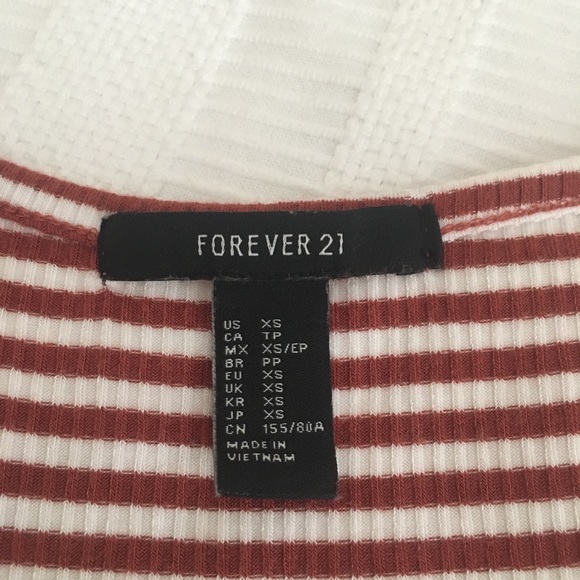 Crop Top - Picture 3 of 3